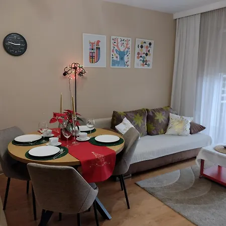 W Krakowie U Helenki Apartman *